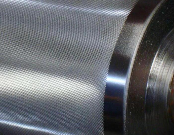 如何正確保養(yǎng)膠印機(jī)網(wǎng)紋輥？