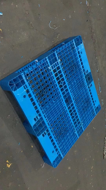 11116J網(wǎng)格川字塑料托盤(pán)